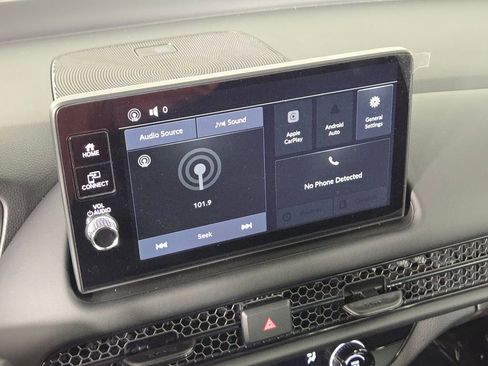 New 2026 Honda HR-V LX image 5