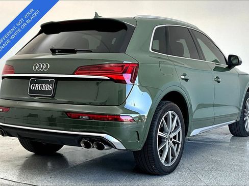 Used 2024 Audi SQ5 Premium w/ Convenience Package AWD/4WD image 2