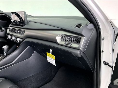 Certified 2026 Acura Integra A-Spec FWD image 21