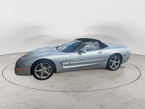 Used 2001 Chevrolet Corvette Convertible w/ Preferred Equipment Group2 image 3