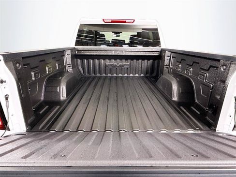 New 2026 GMC Sierra 1500 SLE AWD/4WD image 18