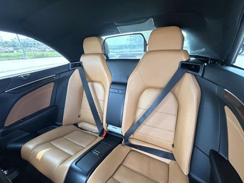 Used 2014 Mercedes-Benz E 550 Cabriolet image 19