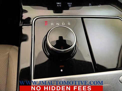 Used 2018 Land Rover Range Rover Velar S image 30