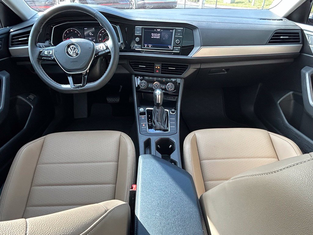 Used 2021 Volkswagen Jetta SE w/ SE Cold Weather Package FWD image 10