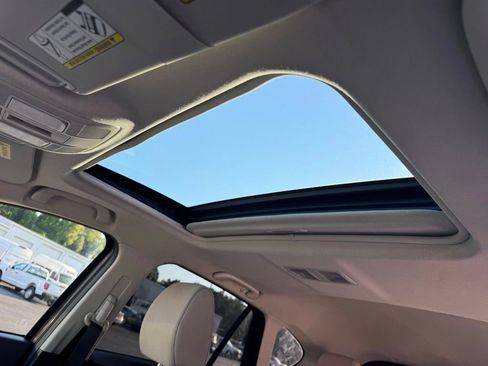 Used 2016 MAZDA CX-5 Touring w/ Bose/Moonroof Package FWD image 13