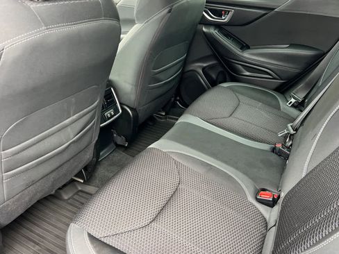 Used 2024 Subaru Forester Premium image 4