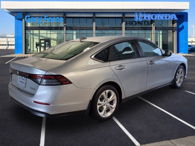 Certified 2025 Honda Accord LX image 2