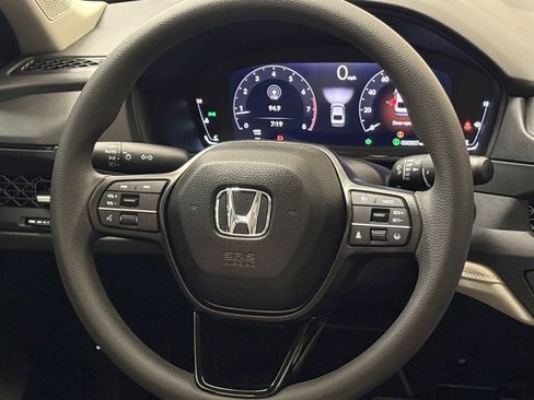 New 2025 Honda Accord SE image 11