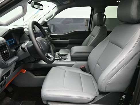 New 2025 Ford F150 Lightning Flash image 18