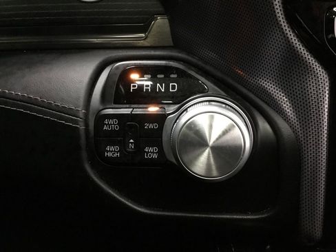 Used 2019 RAM 1500 Limited image 40