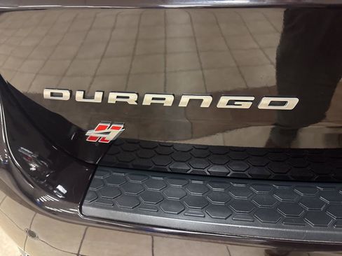 Used 2021 Dodge Durango SXT image 6