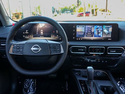 New 2026 Nissan Sentra SR w/ Floor Mat Package image 21