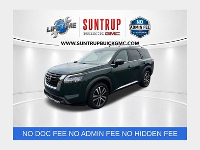 Used 2023 Nissan Pathfinder Platinum