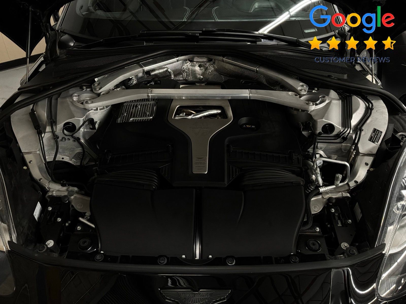 Used 2021 Aston Martin DBX AWD/4WD image 24