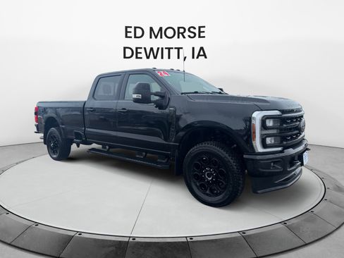 Used 2024 Ford F350 Lariat w/ Black Appearance Package image 7