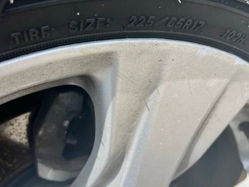 Used 2021 Toyota RAV4 XLE AWD/4WD image 16