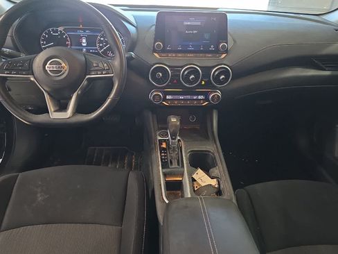 Used 2021 Nissan Sentra SV FWD image 4
