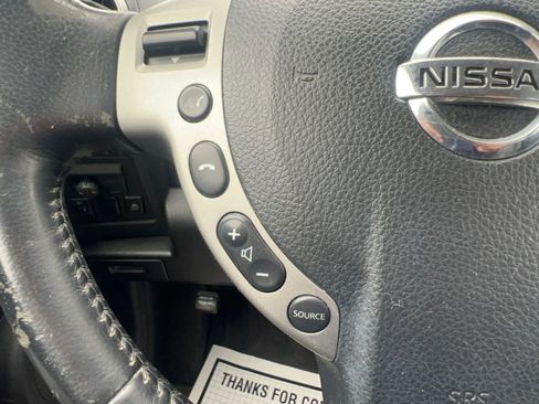 Used 2011 Nissan Rogue SV w/ SL Pkg FWD image 12