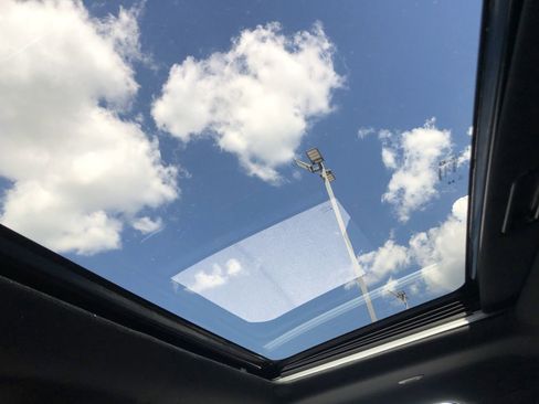 New 2025 RAM 2500 Laramie image 24