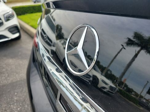 Certified 2025 Mercedes-Benz S 580 4MATIC Sedan image 7