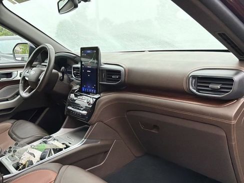 Used 2022 Ford Explorer King Ranch RWD image 21
