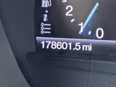 Used 2013 Ford Fusion Titanium FWD image 21