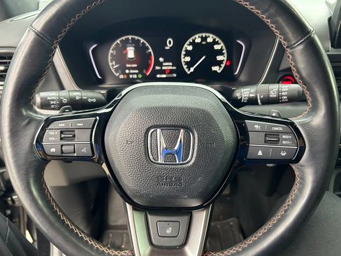 Used 2025 Honda Pilot TrailSport image 21