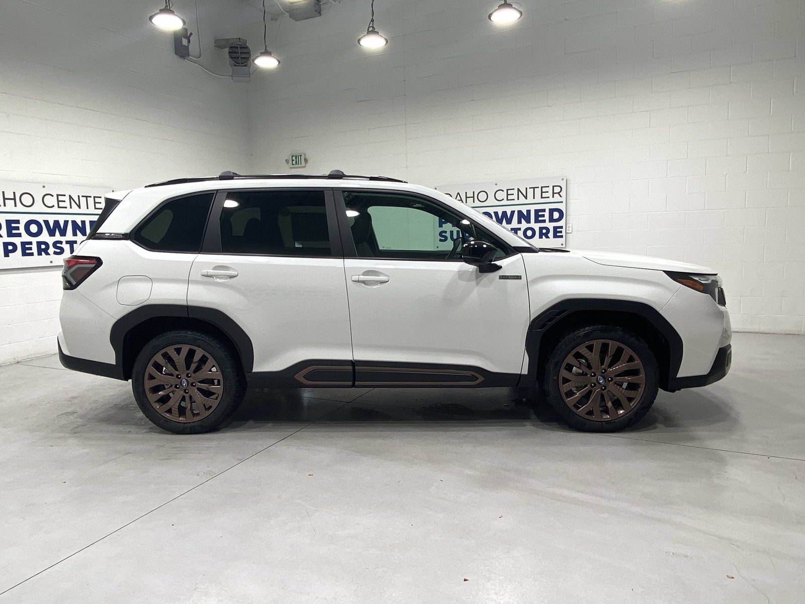 New 2026 Subaru Forester Touring AWD/4WD image 9