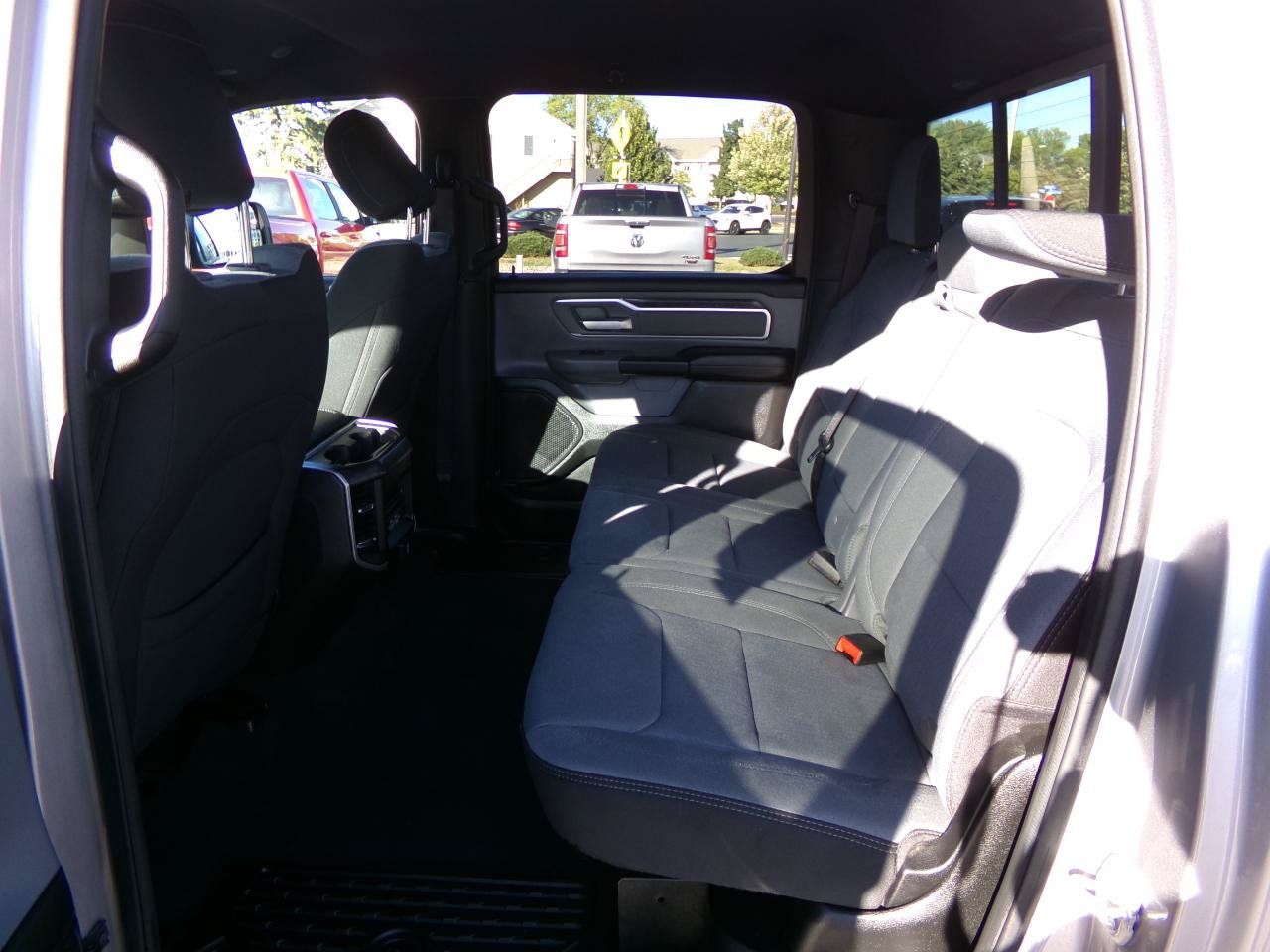 Used 2021 RAM 1500 Big Horn AWD/4WD image 44