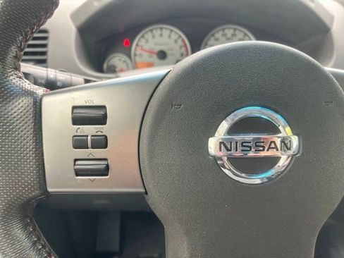 Used 2010 Nissan Frontier PRO-4X w/ Pro-4x Value Truck Pkg AWD/4WD image 24