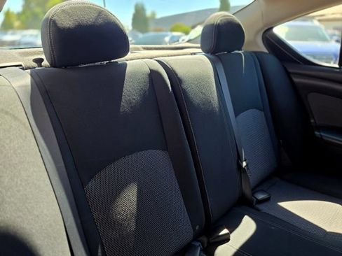 Used 2015 Nissan Versa SV FWD image 49