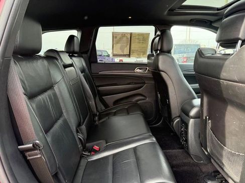 Used 2016 Jeep Grand Cherokee Limited w/ Trailer Tow Group IV image 12