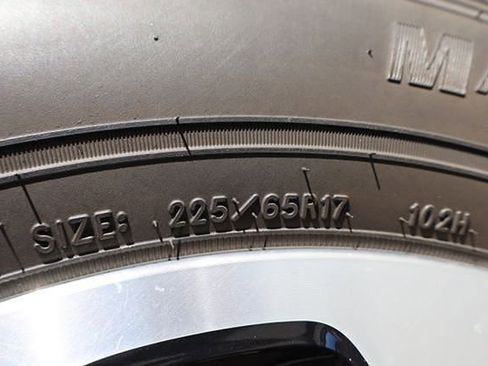 Used 2022 Subaru Outback Premium image 40