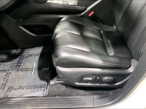 Used 2024 Nissan Murano SV AWD/4WD image 19