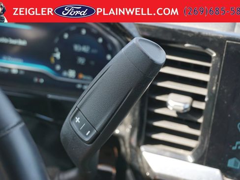 Used 2024 Chevrolet Silverado 1500 LT AWD/4WD image 26