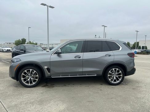 Certified 2026 BMW X5 xDrive40i w/ Executive Package AWD/4WD image 10