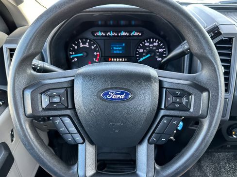 Used 2022 Ford F250 XL w/ Power Equipment Group image 21