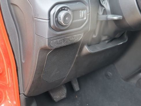 Used 2024 Jeep Wrangler Unlimited Rubicon AWD/4WD image 20