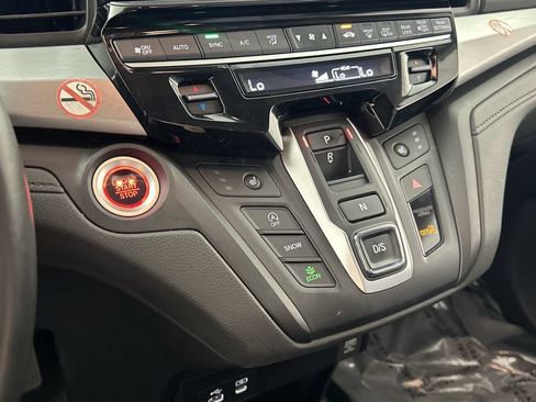 Used 2025 Honda Odyssey EX-L image 17