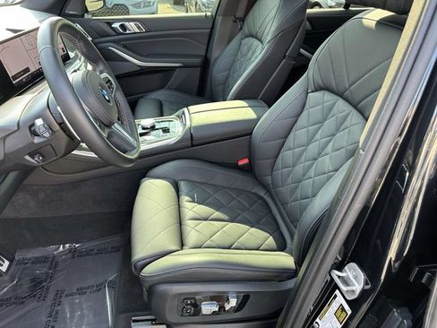 Certified 2025 BMW X5 M60i w/ Climate Comfort Package AWD/4WD image 27