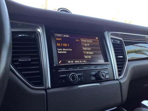 Used 2015 Porsche Macan S w/ Infotainment Package AWD/4WD image 14