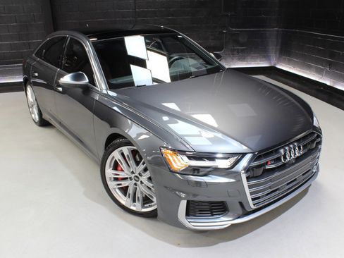 Used 2023 Audi S6 Prestige image 9