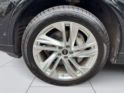 Used 2022 Audi Q7 3.0T Premium Plus AWD/4WD image 9