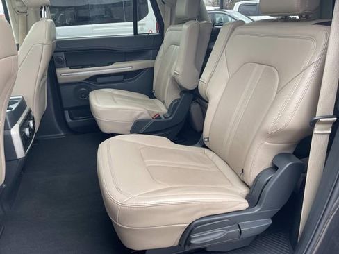 Used 2024 Ford Expedition Max Limited image 18