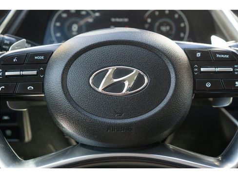 Used 2020 Hyundai Sonata Limited FWD image 13