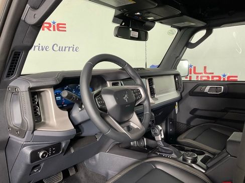 New 2026 Ford Bronco Outer Banks AWD/4WD image 13