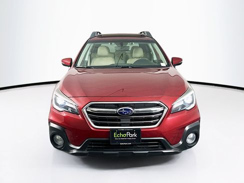 Used 2019 Subaru Outback 3.6R Limited w/ Popular Package #2 AWD/4WD image 2