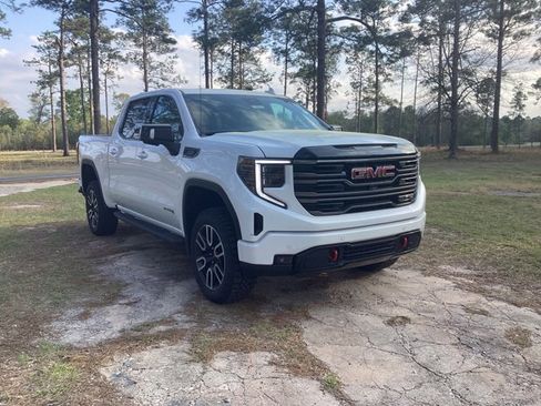 New 2026 GMC Sierra 1500 AT4 w/ AT4 Premium Package image 6