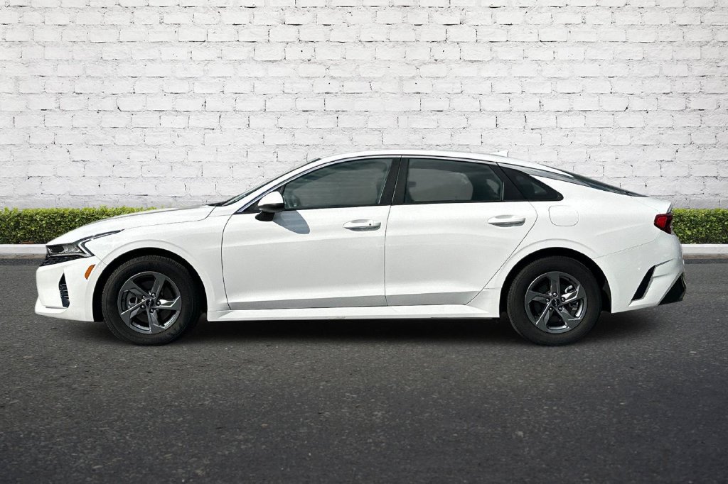 Used 2024 Kia K5 LXS FWD image 7