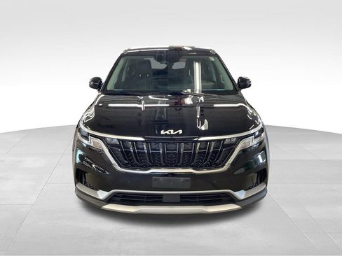 Certified 2023 Kia Carnival EX FWD image 5